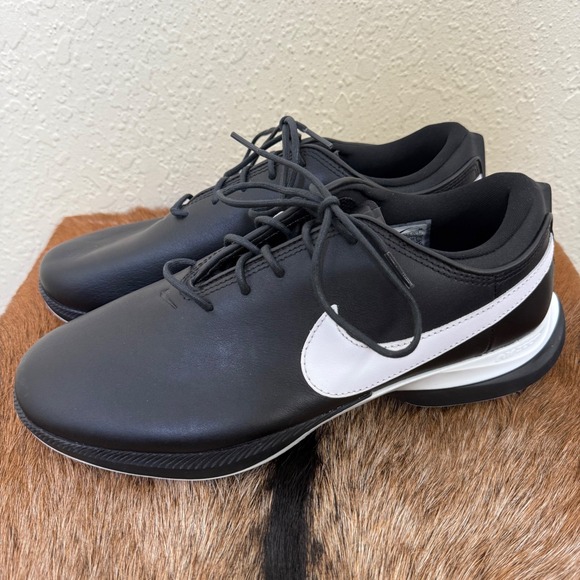NWOT Nike Air Zoom Victory‎ Tour 2 Mens 10 Golf Shoes Black White New DJ6569-001
